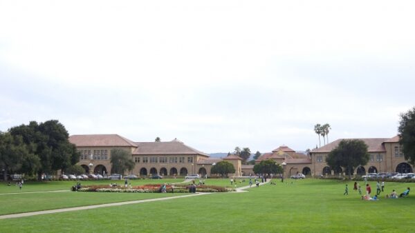 地方創生の新潮流：地域特化型産業による経済活性化の秘訣