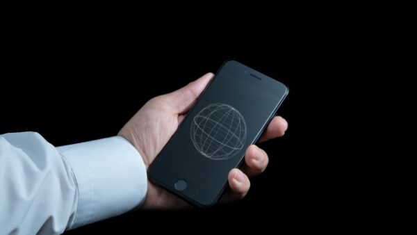 iPhoneにデスクトップモードの可能性　Majin Buと9to5Macが示唆する新機能の試験
